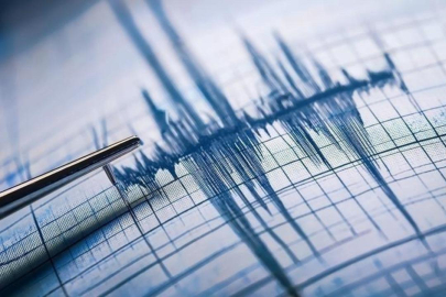 Şili'nin güneyinde 7,5 büyüklüğünde deprem! Tsunami alarmı verildi