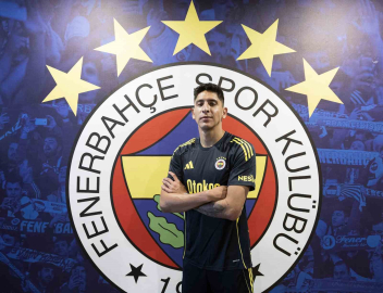 Edson Alvarez: "Taraftarlarımız için sahada savaşacağım"