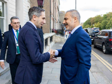 Bakan Fidan, İrlanda Başbakan Yardımcısı Harris ile görüştü