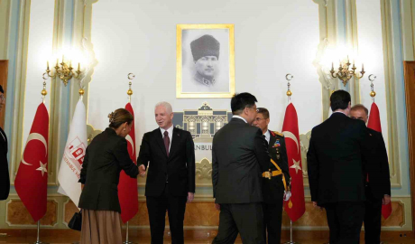 İstanbul Valiliği’nde 30 Ağustos Zafer Bayramı töreni: Vali Davut Gül, tebrikleri kabul etti