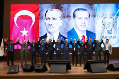 2 Belediye Başkanı AK Parti’ye katıldı