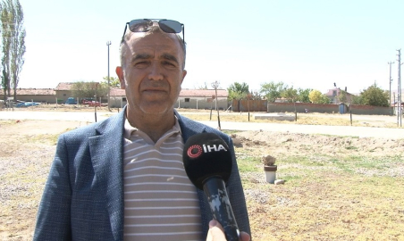Muhtarın aradığı içme suyu, 291 metrede termal su olarak çıktı