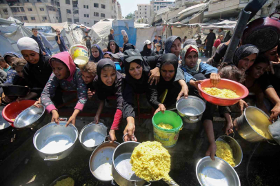 Gazze’de son 24 saatte 2 sivil daha açlıktan hayatını kaybetti