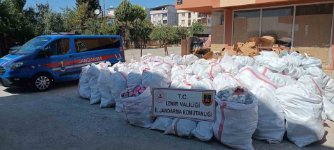 İzmir’de taklit ürün operasyonu