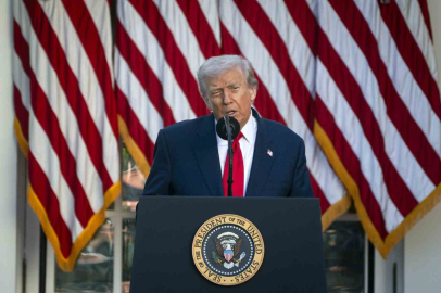 Trump: "İsrail ben izin verir vermez Gazze sokaklarına geri döner"