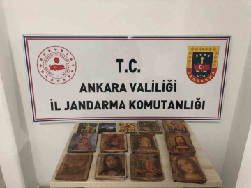 Ankara’da 17 ve 18. yüzyıllardan kalma İbranice el yazması kitaplar ele geçirildi