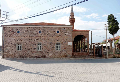 Çatlaklar yüzünden 2 yıldır ibadete kapalı