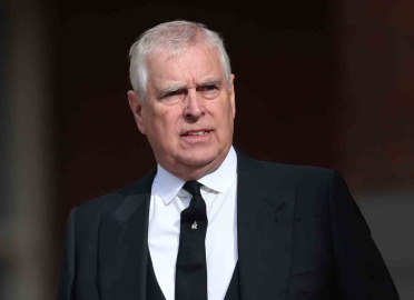 Prens Andrew, "York Dükü" unvanından feragat etti