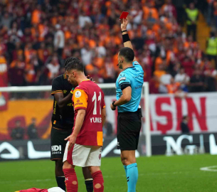 Göztepe’de Malcom Bokele kırmızı kart gördü
