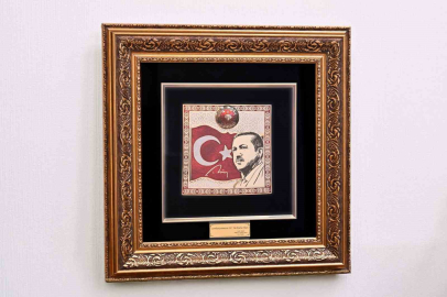 MHP Genel Başkanı Bahçeli’den Cumhurbaşkanı Erdoğan’a hediye