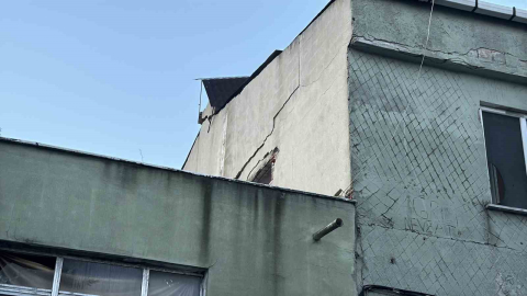 Küçükçekmece’de korkutan termosifon patlaması