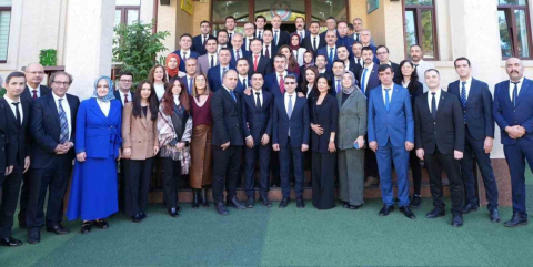 Bakan Tekin’den Özbekistan’da Taşkent Türk Okulu’na ziyaret