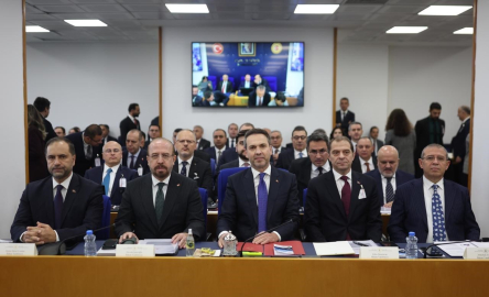 Bakan Bayraktar: "Yaklaşık 97 bin maden ruhsatın iptalini sağladık"