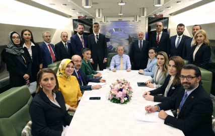 Cumhurbaşkanı Erdoğan: "CHP’nin bizi çekmeye çalıştığı bu seviyeye inmeyiz, inemeyiz"