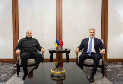 Bakan Fidan, Ukrayna Milli Güvenlik ve Savunma Konseyi Sekreteri ile bir araya geldi