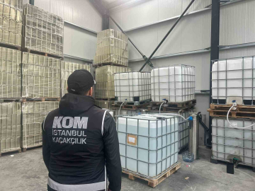 Çatalca’da depoya kaçak etil alkol baskını: 9 gözaltı