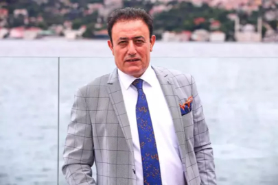 Şarkıcı kızı sosyal medyayı salladı!