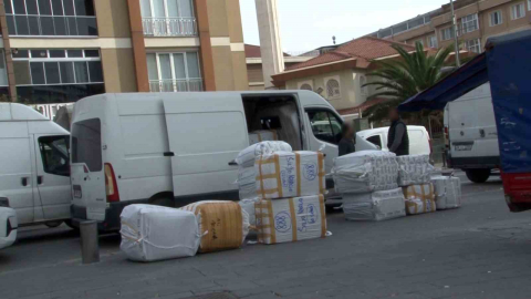 Güngören’de iddiaya göre kargosu çalınan bir esnaf 2 kargo çalışanını silahla vurdu