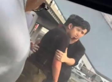 İzmir Metrosu’nda küfürlü saldırgan paniği