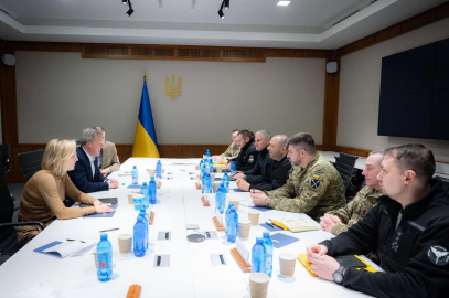 Ukrayna: "Tüm ortaklarımızın tekliflerini inceliyoruz ve Ukrayna’nın tutumuna karşı aynı doğru tutumu bekliyoruz"