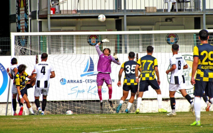 Çeşme’de derbi mücadelesinde gol sesi çıkmadı