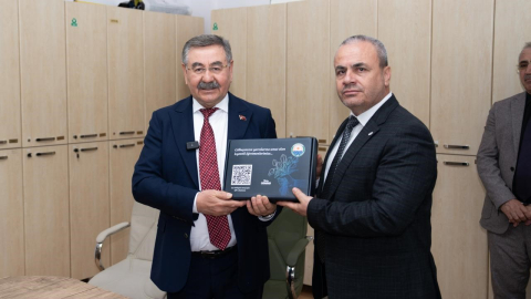 Başkanı Odabaşı, Öğretmenler Günü’nde eğitim camiasıyla buluştu