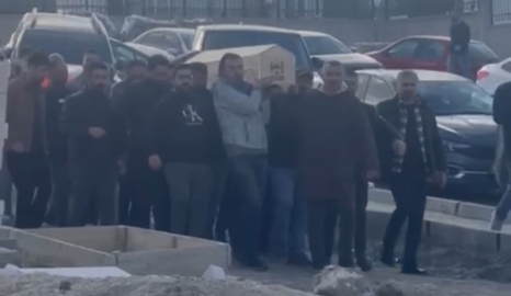 Yurt binasından düşerek hayatını kaybeden üniversite öğrencisi İstanbul’da toprağa verildi