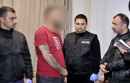 Batum’da "Barış Boyun" suç örgütünün 2 üyesine gözaltı