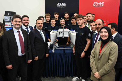 Bakan Kacır: "Türkiye’nin Ar-Ge harcamalarını 1,2 milyar dolardan 19,9 milyar dolara yükselttik"