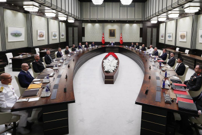 Yılın son MGK'sı başladı