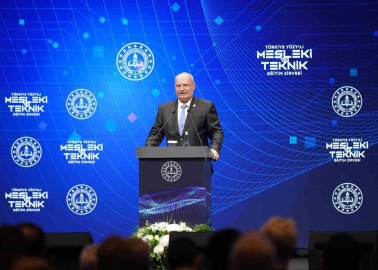 ATO Başkanı Baran: "Dönüşümün kazananı nitelikli insan kaynağı yetiştiren ülkeler olacak"