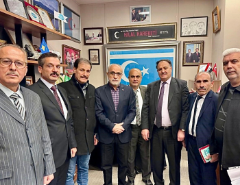 Cumhurbaşkanı Başdanışmanı Topçu, Suriye Türkmenlerinden oluşan heyeti kabul etti