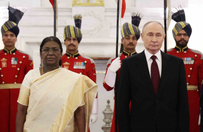 Putin: "(Rusya-Hindistan ilişkileri) Birlikte yol alıyoruz, birlikte büyüyoruz"