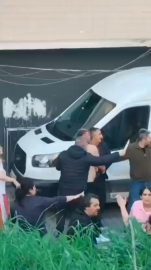 Esenyurt’ta park yeri kavgasında bıçaklar konuştu; o anlar kamerada