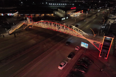 Büyükşehir’den kadına şiddete karşı turuncu mesaj