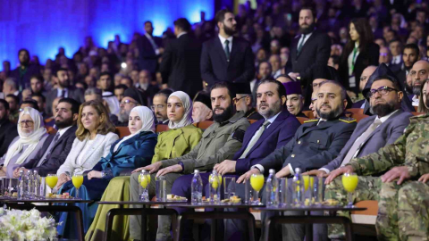 Halep saldırısının sembolü Ümran bebek, Esad’ın kaçtığı Sarayda konuştu