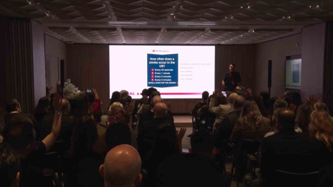 İnme hastaları iyileşme öykülerini paylaştı