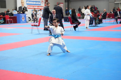 Uluslararası Karete Turnuvası’nda Gaziosmanpaşa rüzgarı esti