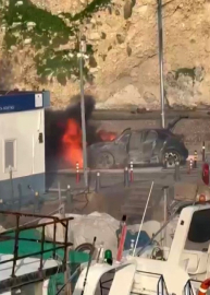 Şile Limanı’nda bir araç alevlere teslim oldu