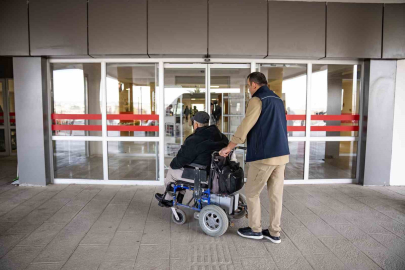 Gölbaşı Belediyesinden engelli ve hasta vatandaşlara ücretsiz nakil hizmeti