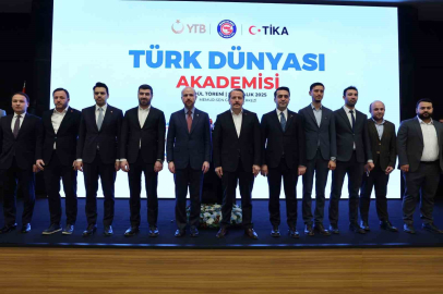 Genç Memur-Sen tarafından Türk Dünyası Akademisi Ödül Töreni gerçekleştirildi