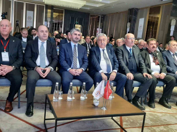 Pazar günleri market zincirlerinin kapalı olması masaya yatırıldı