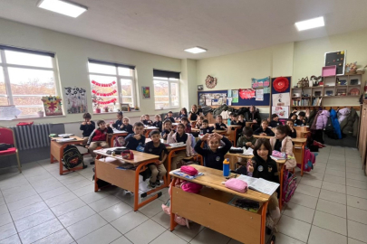 Kartepe'de öğrencilere "sıfır atık" eğitimi verildi