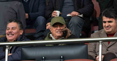 Fatih Terim, Sarıyer - Bodrum FK maçını tribünden izledi