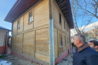 Gölcük'teki 145 yıllık çivisiz cami restore ediliyor