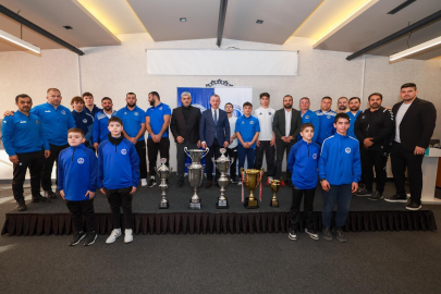 Kağıtspor Kulübü 2025 yılını 317 madalya ile tamamladı