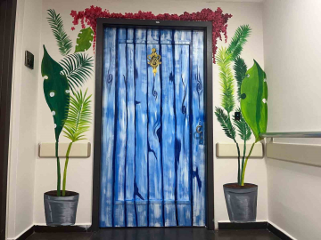 Hastane duvarları ‘İyileştiren Koridorlar’la hayat buldu