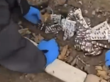 İzmir’de bahçeden 9 bin uyuşturucu hap çıktı