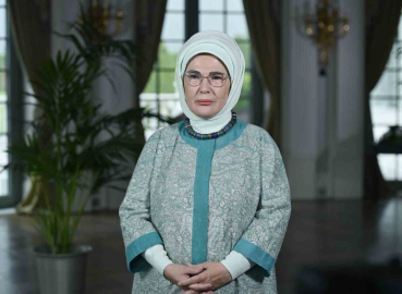 Emine Erdoğan, yıl boyunca katıldığı programlarda İsrail’in Gazze’de uyguladığı soykırıma dikkat çekerek zulmün sona ermesi için uluslararası topluma çağrılarda bulundu