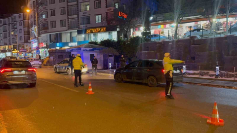 Başkentte yılbaşı öncesi geniş çaplı polis denetimi